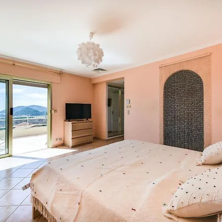 Les Termes Sleeps 8 Pool Air Con Vakantiehuis Mandelieu