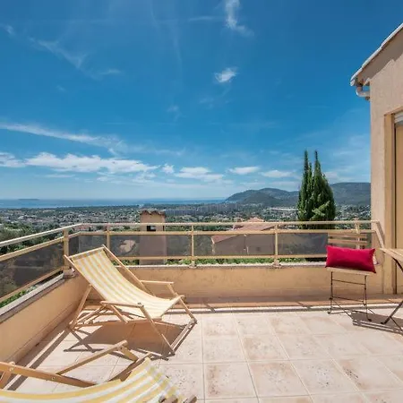 Les Termes Sleeps 8 Pool Air Con *