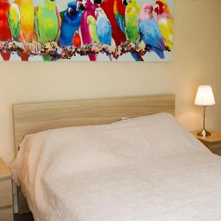 Les Termes Sleeps 8 Pool Air Con *