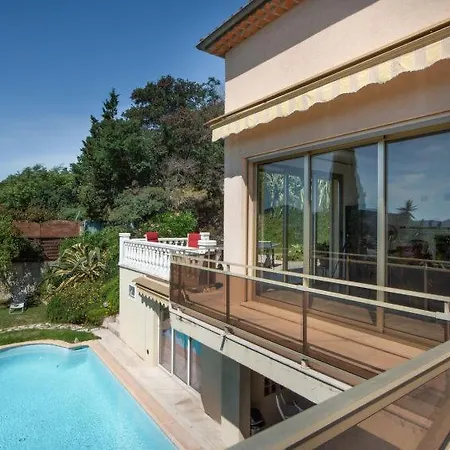 Les Termes Sleeps 8 Pool Air Con Vakantiehuis Mandelieu